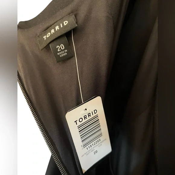 Torrid Black Strapless Dress - Picture 3 of 3